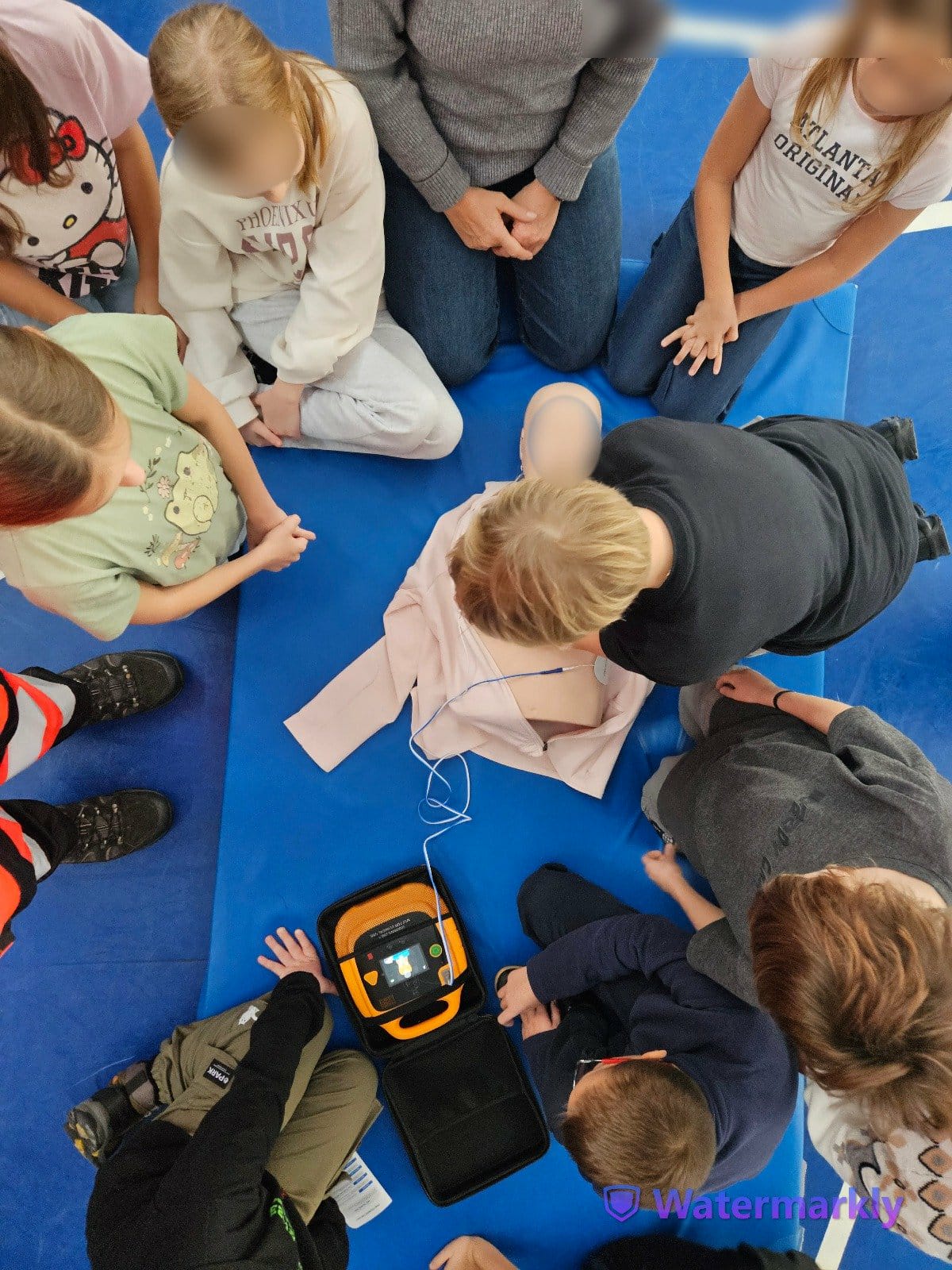 Zdjęcie 1 z działania Uratują nas dzieci